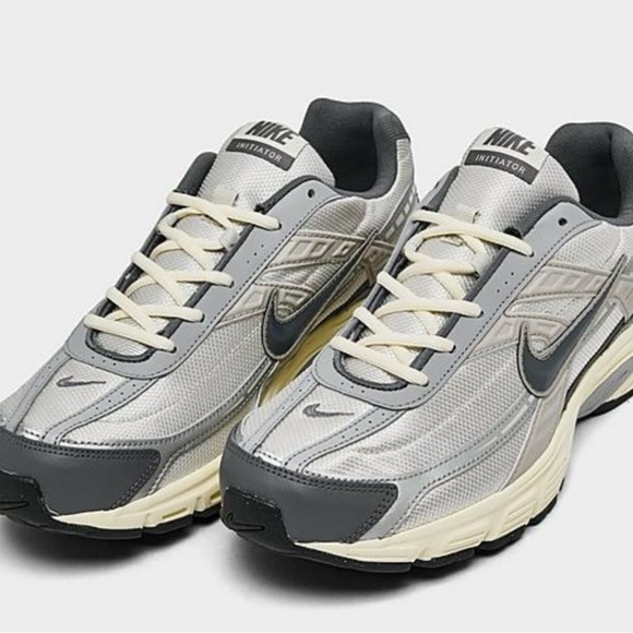 Nike initiator mens - Picture 1 of 8